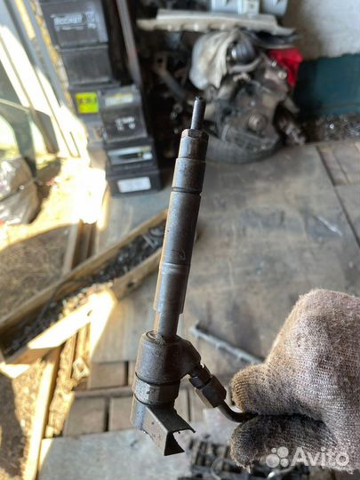 Топливная форсунка Mercedes OM646