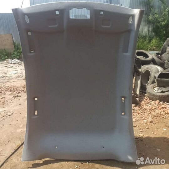 Потолок Ford Focus 2 хетч 2010