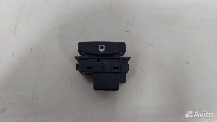 Кнопка стеклоподъемника Skoda Octavia A7 2013