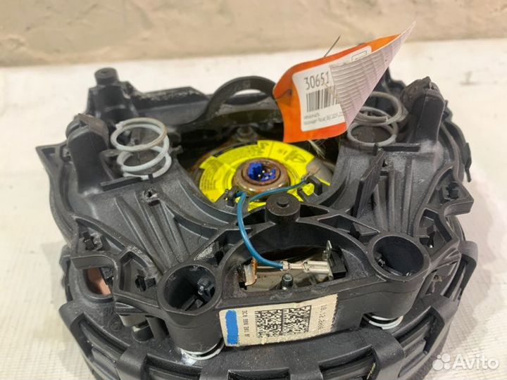 Подушка безопасности в рулевое колесо Volkswagen