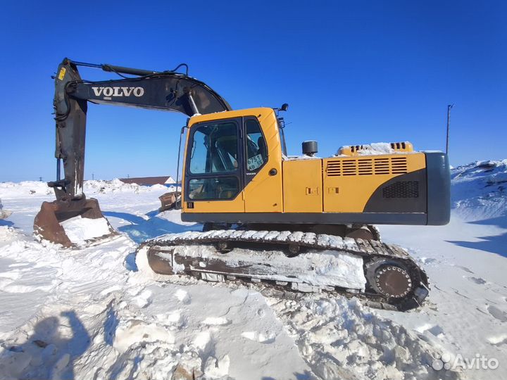 Гусеничный экскаватор Volvo EC240B LC Prime, 2013