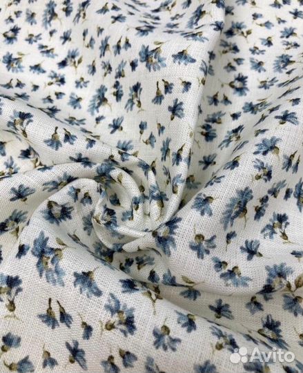 Ткань льняная Васильки