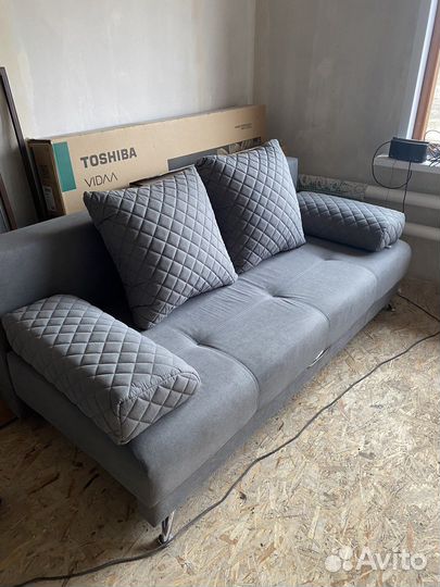 Диван бу почти новый
