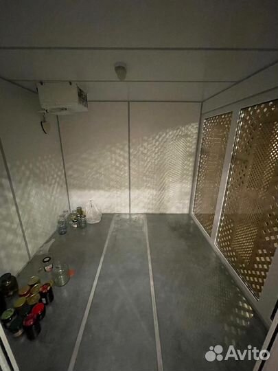 Холодильная камера с polair для пива/цветов