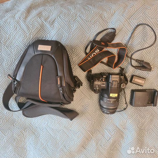 Зеркальный фотоаппарат sony SLT-A37