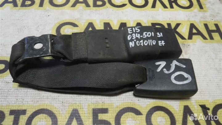 Ответная часть ремня безопасности Toyota Corolla