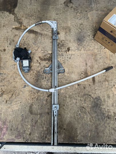 Электростеклоподъемник на Renault Master 2