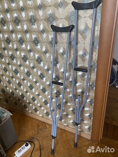 Костыли подмышечные