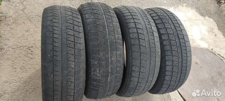 Bridgestone Blizzak Revo GZ 205/60 R16