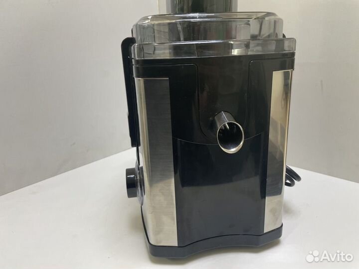 Соковыжималка Vitek VT-1631