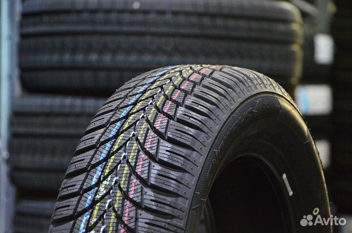 Lassa Snoways 4 205/65 R15 94H