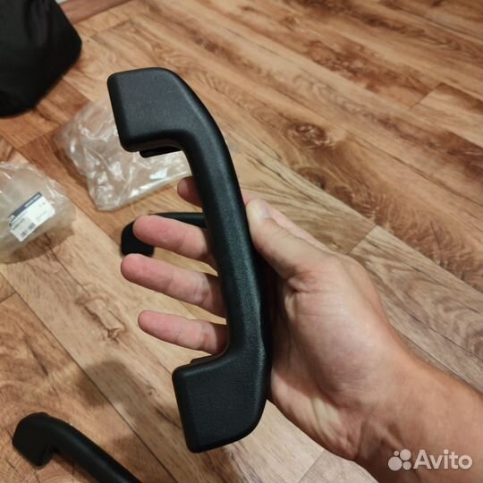 Черные Ручки потолка LADA Vesta