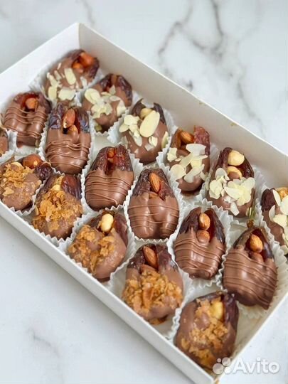 Королевские финики в шоколаде