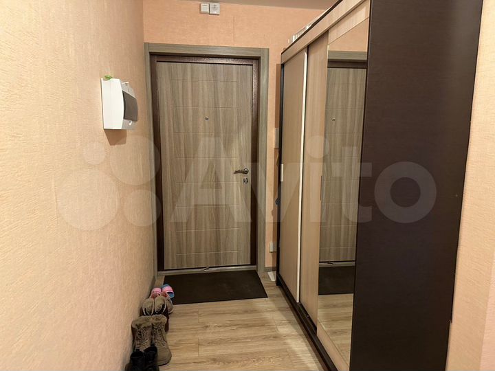 Комната 10 м² в 2-к., 12/25 эт.