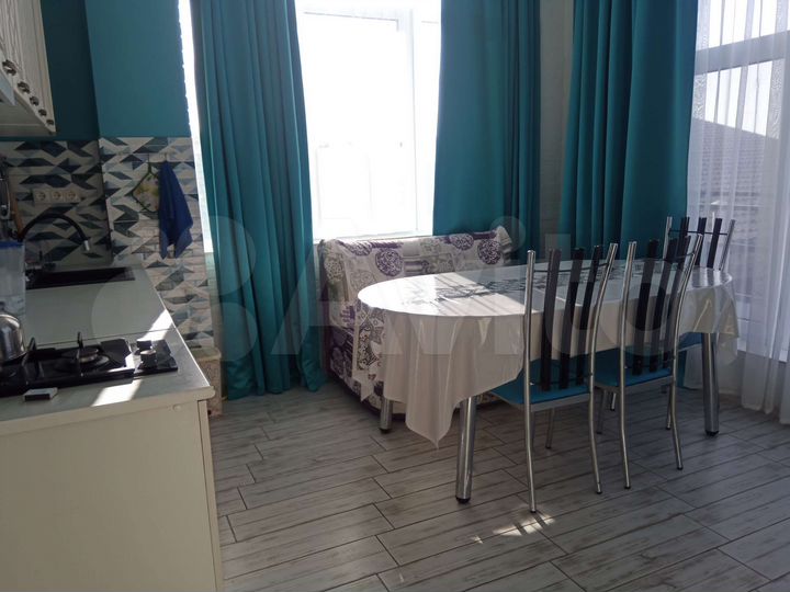 Дом 48 м² на участке 3 сот.