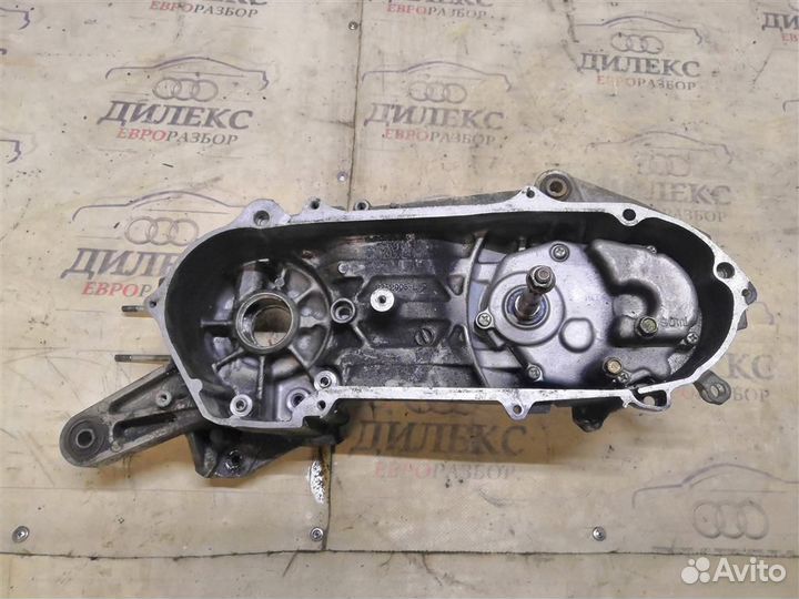 Картер двигателя(мото) Мопед Suzuki Sepia AJ50S