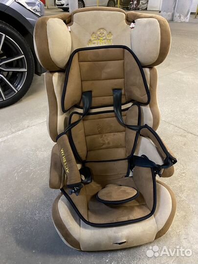 Автокресло детское 9-36кг бежевое