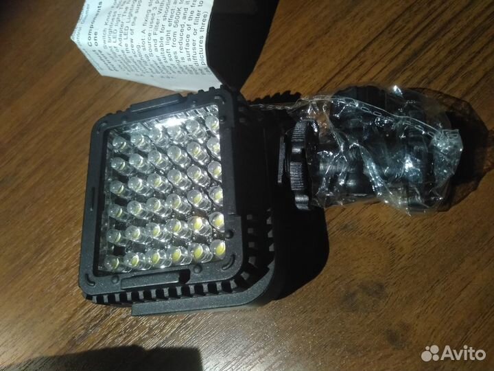 Свет накамерный новый