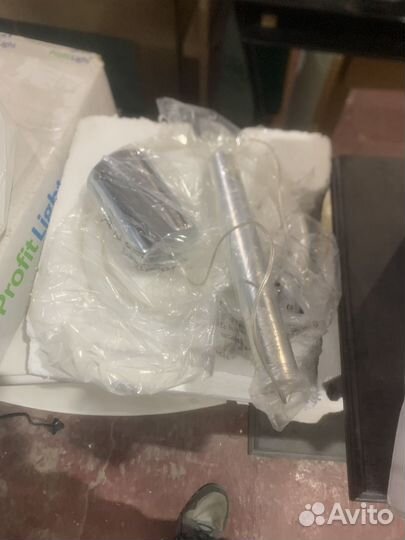 Люстра новая