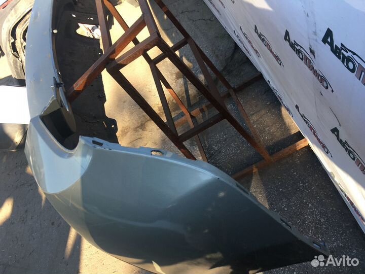 Задний бампер Renault Duster