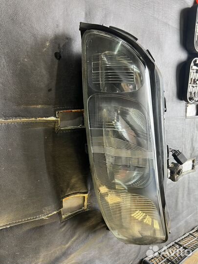 Фара левая на Volvo s 60 1