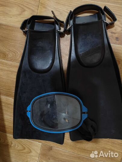 Ласты и очки для дайвинга