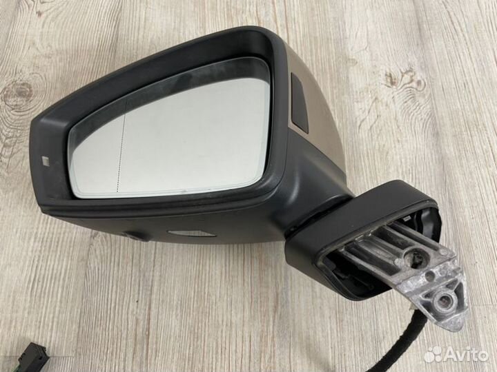 Зеркало левое Vw Touareg 3 CR7 2019