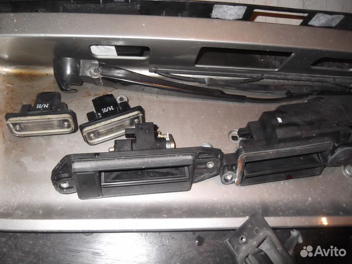 Мерседес W203 универсал элементы крышки багажника