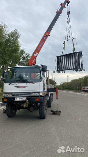 Аренда и услуги манипулятора-вездехода, стрела 3 т, 10 м, борт 5 т, 5 м