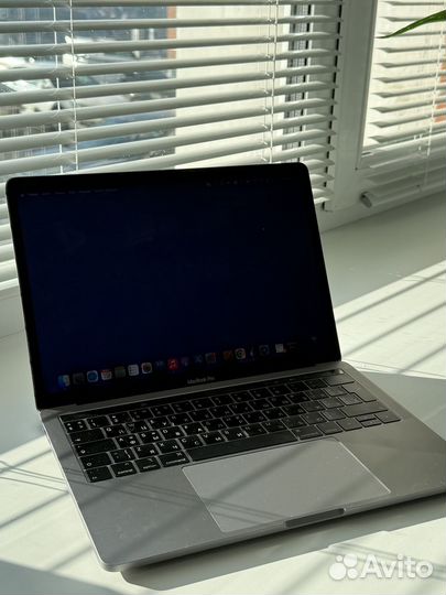 Apple macbook pro 13 2019