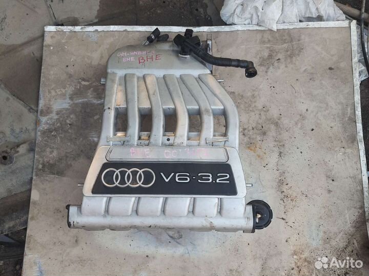 Впускной коллектор audi tt 8N3 BHE