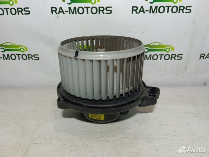 Моторчик печки Kia Sportage 3 10-16