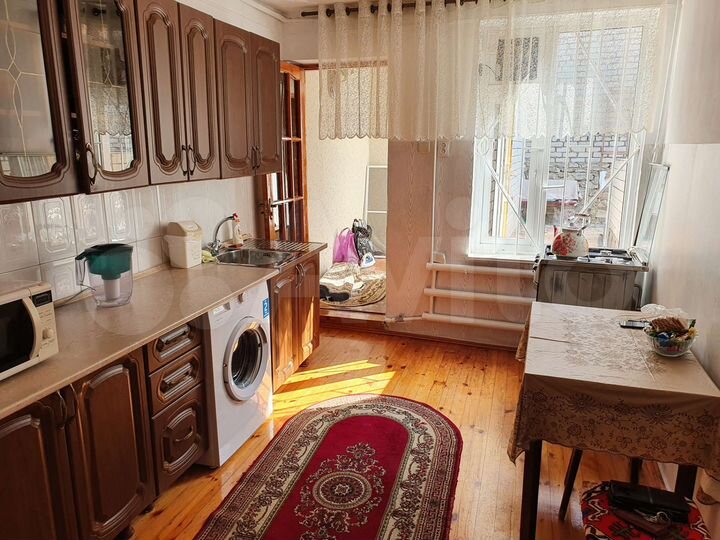 2-к. квартира, 53 м², 1/1 эт.