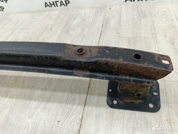 Усилитель бампера задний Ford Focus CB4 1.6L