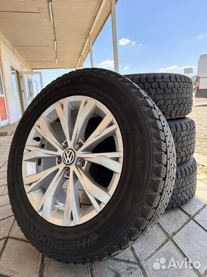 Комплект диски оригинал и резина Volkswagen Tiguan