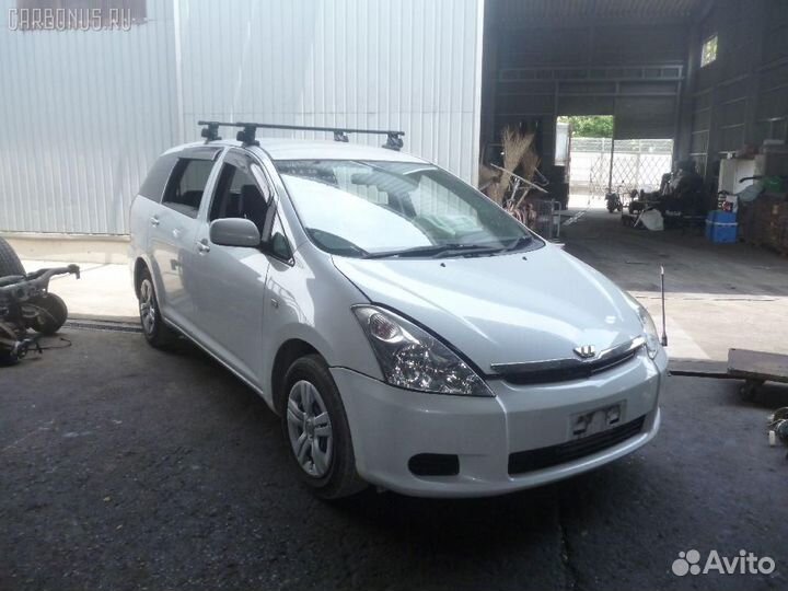 Стеклоподъемник задний левый Toyota Wish ZNE10G