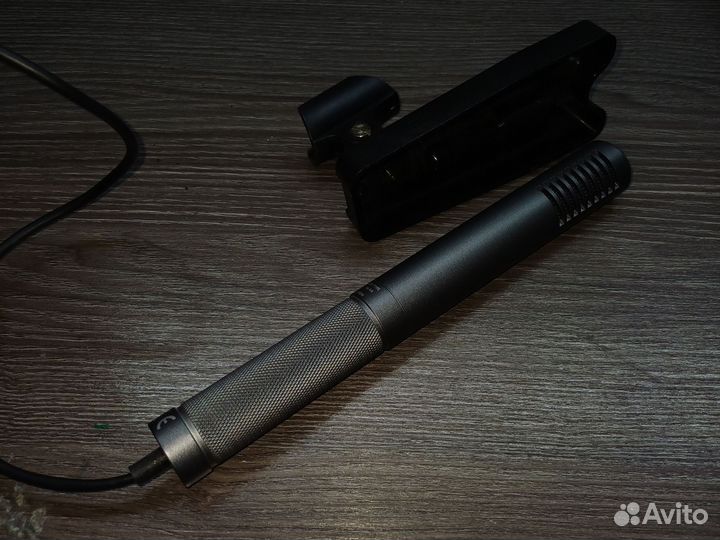 Микрофон Philips sbcme570/00