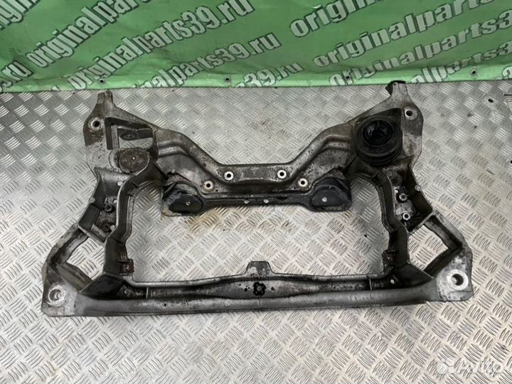 Подрамник передний Mercedes-Benz C-Class W203