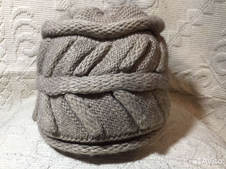 Шапка вязанная женская