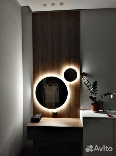 Зеркало с подсветкой в ванную круглое Sunshine