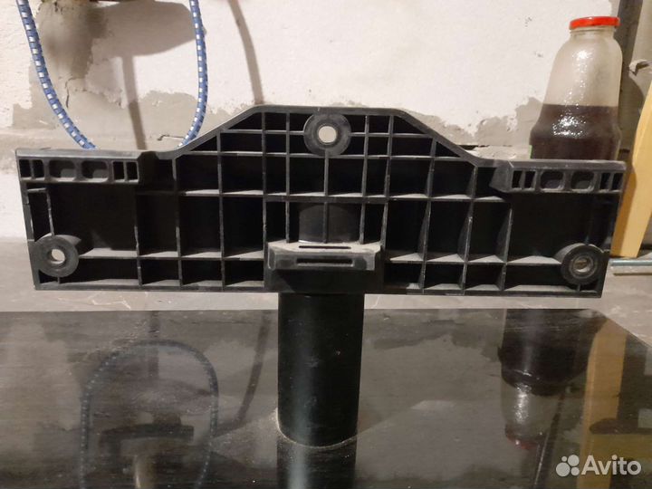 Подставка для телевизора Samsung и Sony