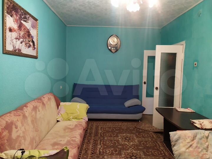 3-к. квартира, 60 м², 2/5 эт.