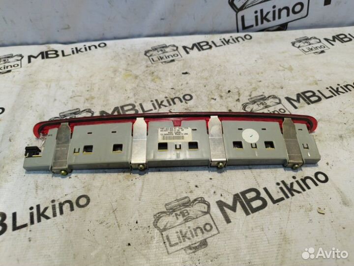 Стоп-сигнал дополнительный Mercedes Gl X164