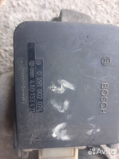 Расходомер воздуха Ауди 4A0133471