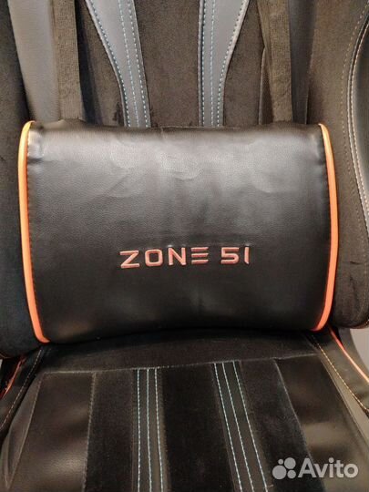 Бу Игровое кресло Zone 51 Gravity