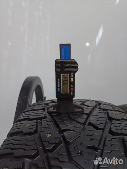 Nokian Tyres Hakkapeliitta C3 215/60 R16