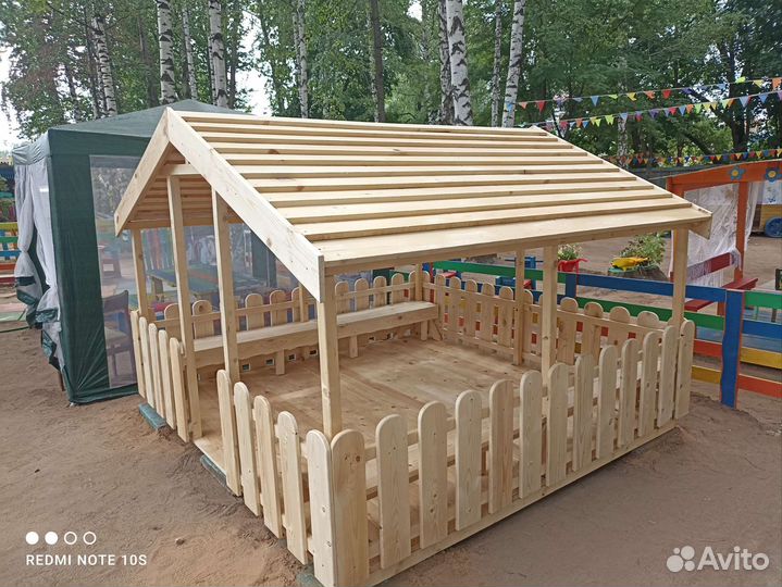 Детский домик уличный деревянный