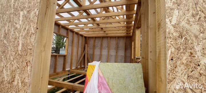 Бригада строителей