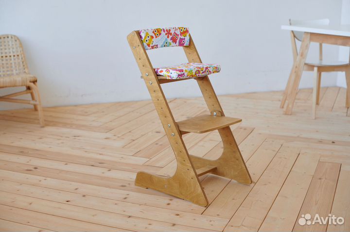 Детский растущий стул
