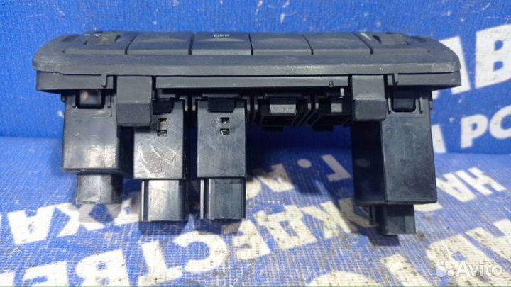 Блок кнопок Hyundai Sonata 4 седан G4GC 2005